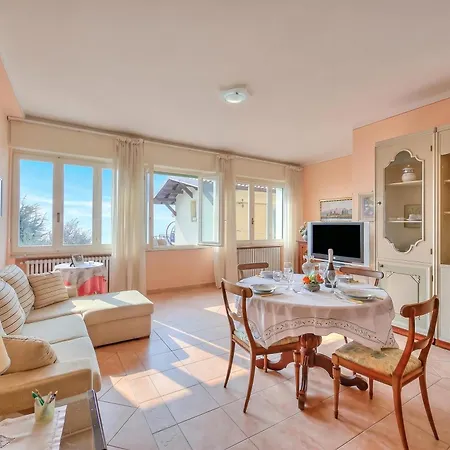 Casa vacanze Angela -terrace & Beautiful View - Happy Toscolano-Maderno